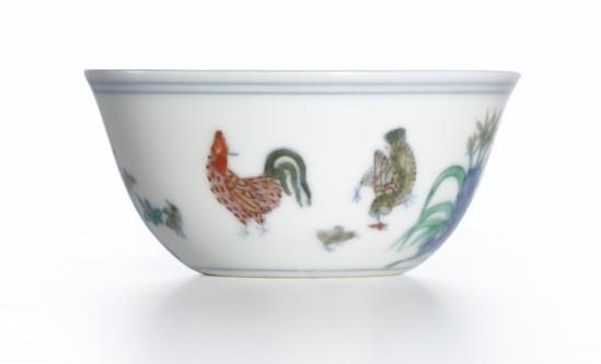 玫茵堂鸡缸杯（明）图片： courtesy of Sotheby's.